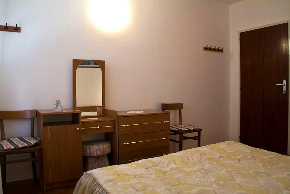 Apartment Ana Pula Croatia