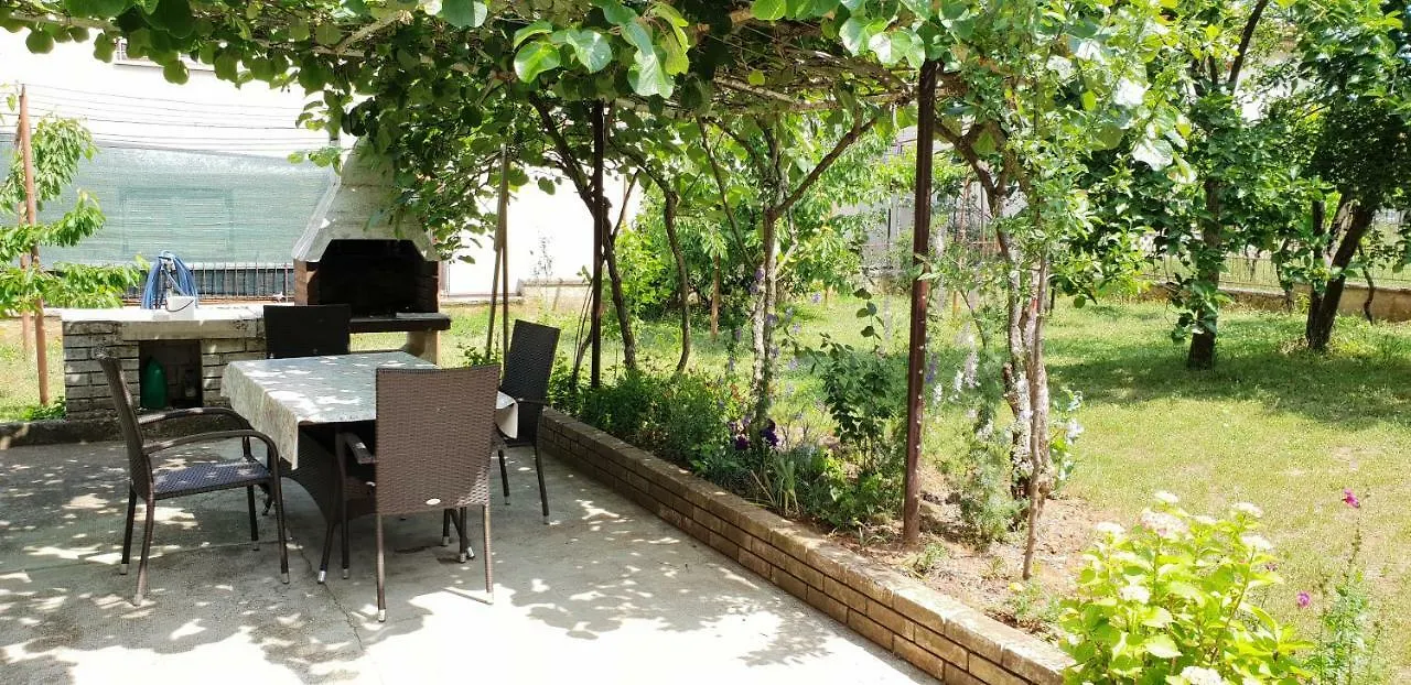 Apartment Ana Pula