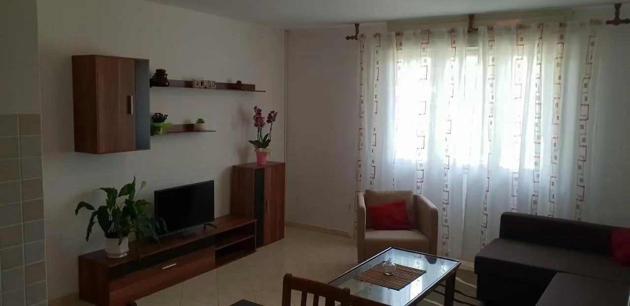 Apartment Ana Pula